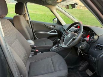 Vauxhall Zafira 1.4T 16V Exclusiv MPV 5dr Petrol Auto Euro 5 (140 ps)