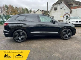 Volkswagen Touareg V6 BLACK EDITION TDI