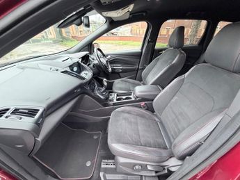 Ford Kuga ST-LINE TDCI