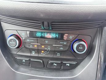 Ford Kuga ST-LINE TDCI