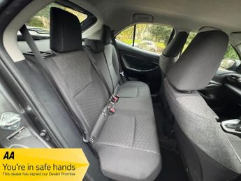 Toyota Yaris ICON (1 OWNER)