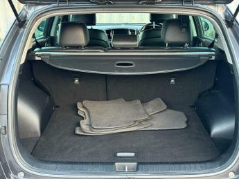 Kia Sportage 2.0 CRDi KX-4 SUV 5dr Diesel Auto AWD Euro 6 (182 bhp)