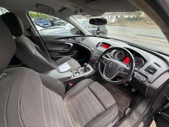 Vauxhall Insignia 2.0 CDTi ecoFLEX SRi Hatchback 5dr Diesel Manual Euro 5 (s/s) (1