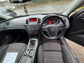 Vauxhall Insignia 2.0 CDTi ecoFLEX SRi Hatchback 5dr Diesel Manual Euro 5 (s/s) (1