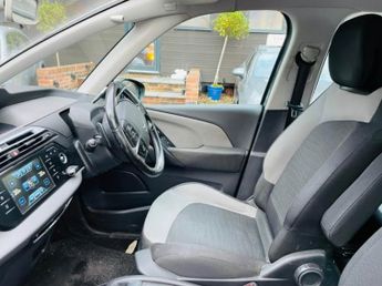 Citroen C4 Picasso GRAND BLUEHDI EXCLUSIVE EAT6