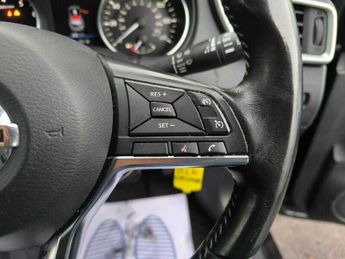 Nissan Qashqai DIG-T ACENTA PREMIUM DCT