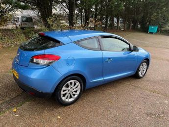 Renault Megane 1.6 16V Dynamique TomTom Euro 5 3dr