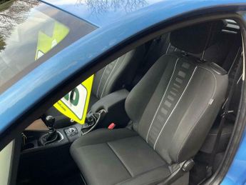 Renault Megane 1.6 16V Dynamique TomTom Euro 5 3dr