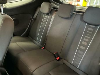 Renault Megane 1.6 16V Dynamique TomTom Euro 5 3dr