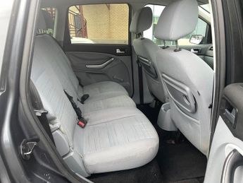 Ford C-Max ZETEC 125