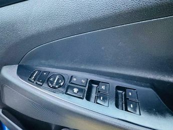 Hyundai Tucson 1.6 T-GDi GO! SE DCT Euro 6 5dr