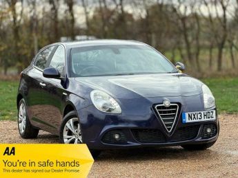 Alfa Romeo Giulietta 2.0 JTDM-2 Lusso Euro 5 (s/s) 5dr
