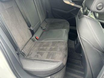 Audi A4 2.0 TFSI 35 S line S Tronic Euro 6 (s/s) 4dr