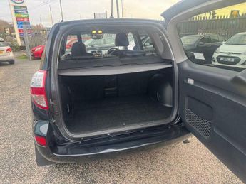 Toyota RAV4 2.2 D-CAT XT-R Auto 4WD Euro 5 5dr