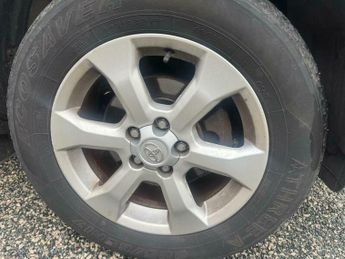 Toyota RAV4 2.2 D-CAT XT-R Auto 4WD Euro 5 5dr