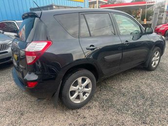 Toyota RAV4 2.2 D-CAT XT-R Auto 4WD Euro 5 5dr