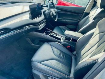 Skoda Enyaq 62kWh 60 Nav Suite Auto 5dr