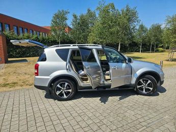 Ssangyong Rexton 2.2D ELX SUV 5dr Diesel T-Tronic 4WD Euro 6 (178 ps)