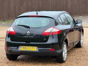 Renault Megane 1.5 dCi Dynamique TomTom EDC Euro 5 5dr