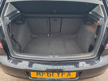 Volkswagen Golf SE TSI DSG