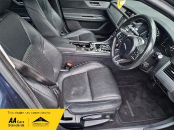 Jaguar XF RESERVE FOR £99...D PRESTIGE AUTO....FULL SERVICE HISTORY....GRE