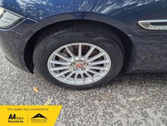 Jaguar XF RESERVE FOR £99...D PRESTIGE AUTO....FULL SERVICE HISTORY....GRE