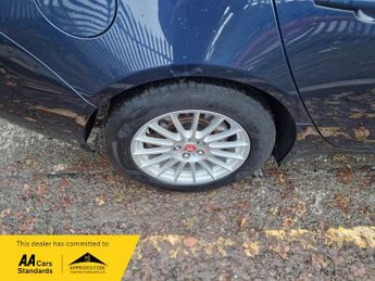 Jaguar XF RESERVE FOR £99...D PRESTIGE AUTO....FULL SERVICE HISTORY....GRE