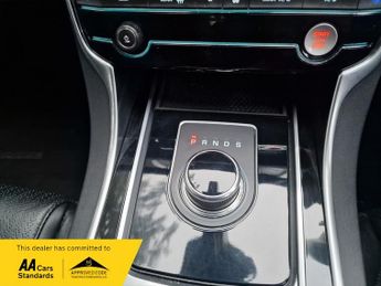 Jaguar XF RESERVE FOR £99...D PRESTIGE AUTO....FULL SERVICE HISTORY....GRE