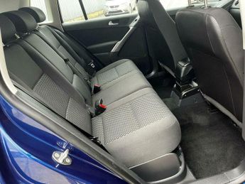 Volkswagen Tiguan 2.0 TDI S Auto 4WD Euro 4 5dr
