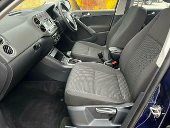 Volkswagen Tiguan 2.0 TDI S Auto 4WD Euro 4 5dr