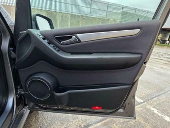 Mercedes-Benz B Class 1.7 B170 Sport CVT 5dr