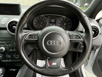 Audi A1 1.4 TFSI S line Style Edition S Tronic Euro 5 (s/s) 3dr