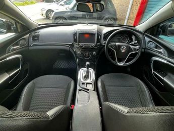 Vauxhall Insignia 2.0 CDTi Tech Line Sports Tourer Auto Euro 5 5dr