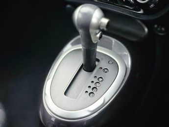 Nissan Juke 1.6 Tekna XTRON Euro 6 5dr