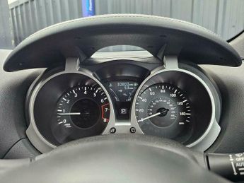 Nissan Juke 1.6 Tekna XTRON Euro 6 5dr