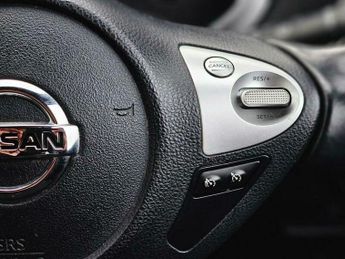 Nissan Juke 1.6 Tekna XTRON Euro 6 5dr