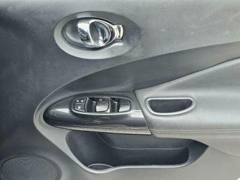 Nissan Juke 1.6 Tekna XTRON Euro 6 5dr