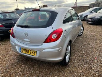 Vauxhall Corsa 1.4i 16v Design 3dr (a/c)