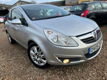 Vauxhall Corsa 1.4i 16v Design 3dr (a/c)
