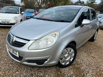 Vauxhall Corsa 1.4i 16v Club 5dr