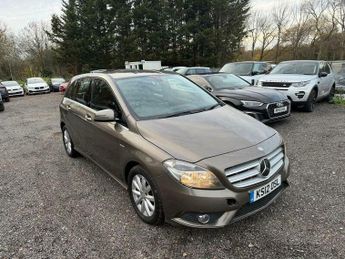 Mercedes B Class 1.6 B180 BlueEfficiency SE 7G-DCT Euro 5 (s/s) 5dr