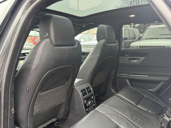 Jaguar XF 2.0d R-Sport Sportbrake 5dr Diesel Auto AWD Euro 6 (s/s) (240 ps