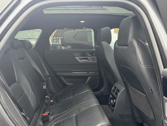 Jaguar XF 2.0d R-Sport Sportbrake 5dr Diesel Auto AWD Euro 6 (s/s) (240 ps