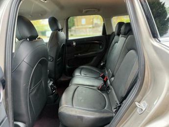 MINI Countryman 2.0 Cooper SD Auto ALL4 Euro 6 (s/s) 5dr