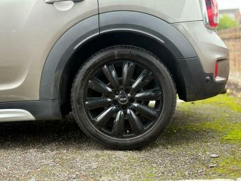 MINI Countryman 2.0 Cooper SD Auto ALL4 Euro 6 (s/s) 5dr