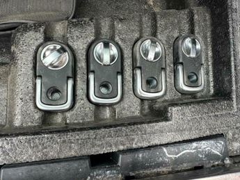 Jaguar XF 2.0i Portfolio Sportbrake Auto Euro 6 (s/s) 5dr