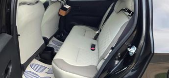 Toyota Yaris 1.0 VVT-i T Spirit Auto Euro 5 5dr