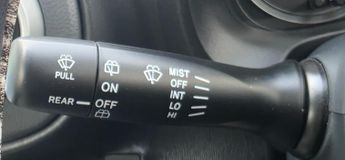 Toyota Yaris 1.0 VVT-i T Spirit Auto Euro 5 5dr