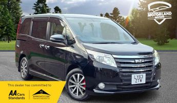 Toyota Noah 2.0L PETROL AUTO 7 SEATS 5 DR