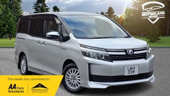 Toyota Voxy 1.8L HYBRID AUTO 7 SEATS 5 DR